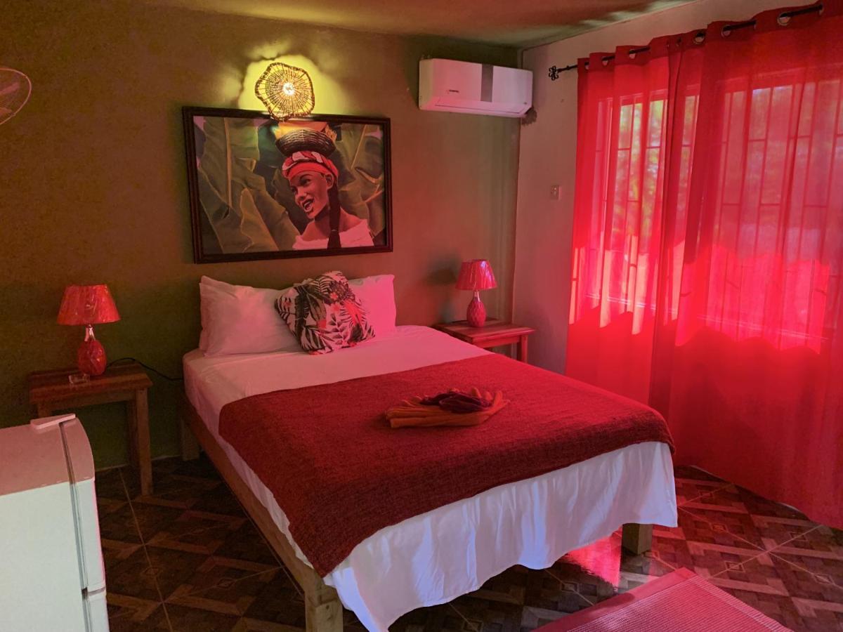Can Jam Retreat Negril Exterior photo